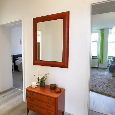 Md-8 Kleiststrasse 4 - Zentral Nur 5Min Bis Zur Innenstadt - 2Schlafzimmer-Smart Tv-Badewanne-Innenhoflage Magdeburg Exterior photo