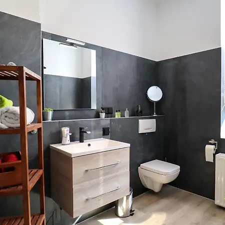 Md-8 Kleiststrasse 4 - Zentral Nur 5Min Bis Zur Innenstadt - 2Schlafzimmer-Smart Tv-Badewanne-Innenhoflage Magdeburg Exterior photo